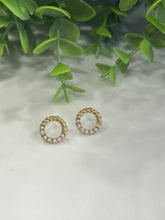 Load image into Gallery viewer, The Marie Earrings - Pearl
