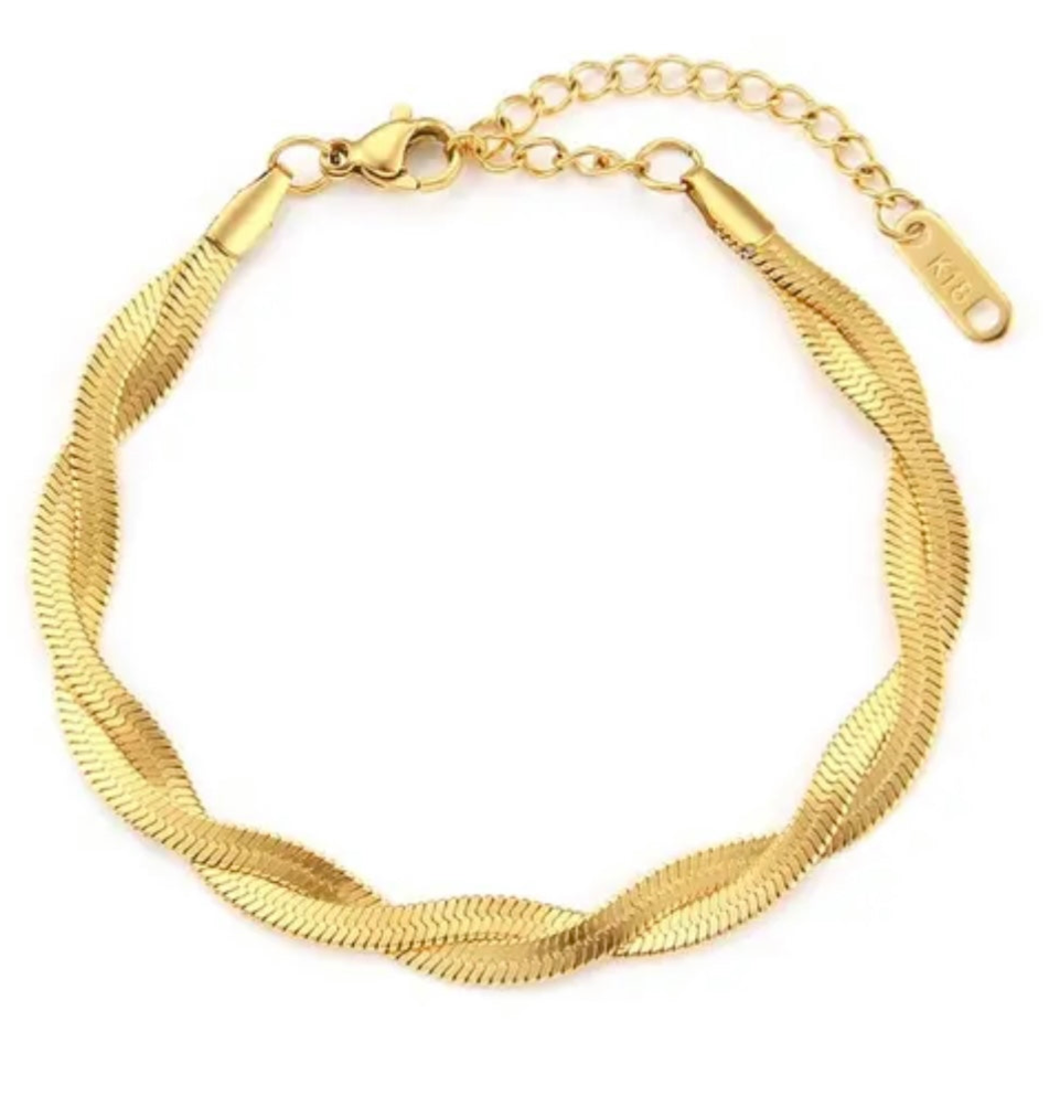 Gold Twist Bracelet