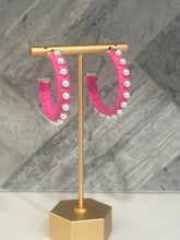 Load image into Gallery viewer, Hot Pink and Pearl Raffia Hoop Earrings
