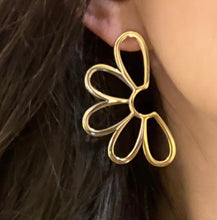 Load image into Gallery viewer, The Allison
